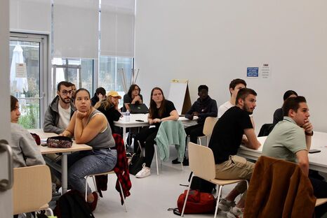 Créathon Jour 1 Etudiants au créathon 2022