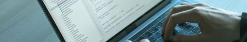 Informaticien sur ordinateur Informaticien sur ordinateur